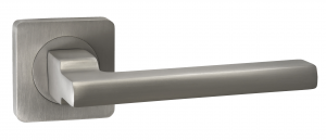 Ручка дверная "Рим" на 02 розетке - фото 80492